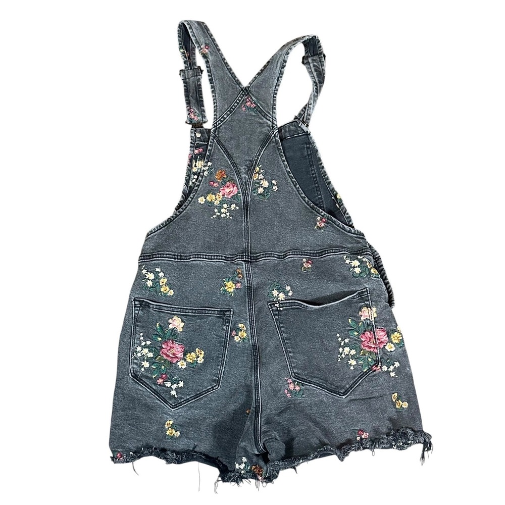 Driftwood Shortalls Womens S Grey Floral Embroidered Denim Raw Hem Overalls - Picture 3 of 8